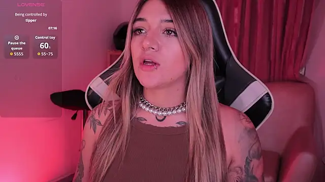 ashleyvalirya online show from 18, 12, 2025