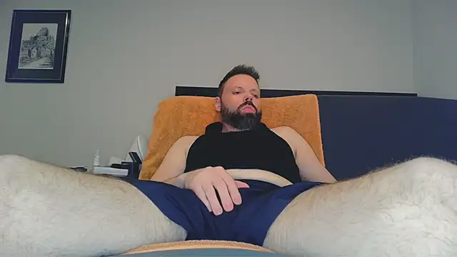 Snapshot of ExposureMakesMeHard chatting on 29, 5, 2026 ExposureMakesMeHard online show from 29, 5, 2026