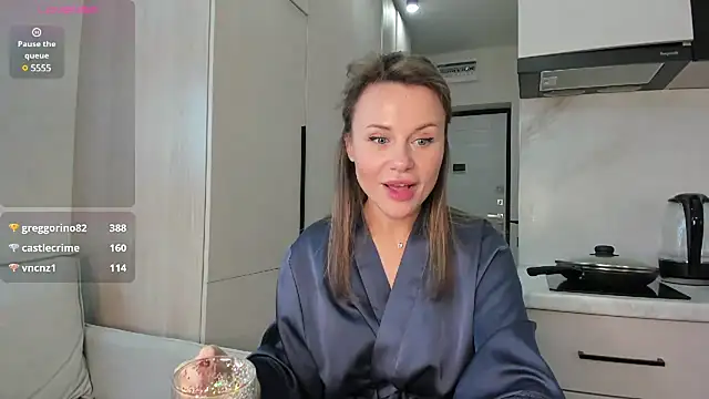  cometoseeme  online show from 26, 1, 2025