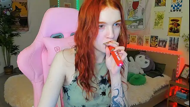 Sunny Elly online show from 2, 2, 2025