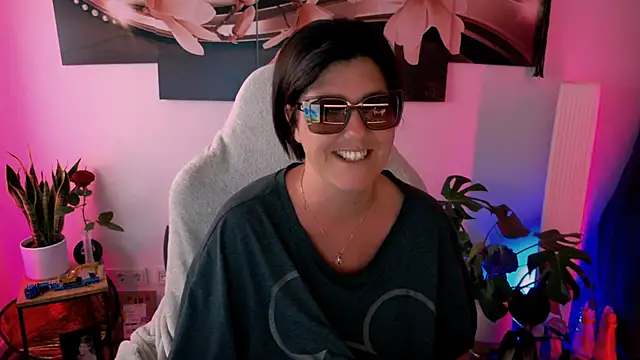 Snapshot of NatiLove35 chatting on 10, 6, 2026 NatiLove35 online show from 10, 6, 2026
