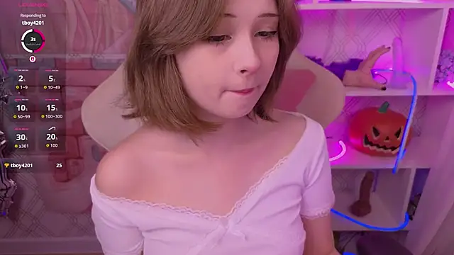 Mary uw online show from 23, 10, 2025