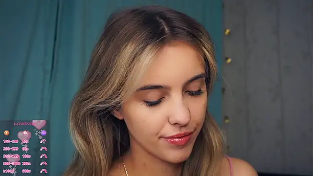 FannyHewson online show from 25, 10, 2025