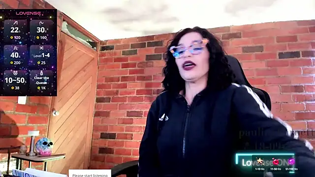 Snapshot of paulinabarnett- chatting on 18, 9, 2025 paulinabarnett- online show from 18, 9, 2025