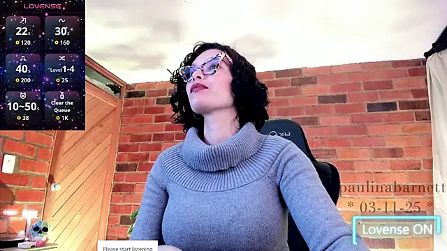 Snapshot of paulinabarnett- chatting on 4, 11, 2025 paulinabarnett- online show from 4, 11, 2025