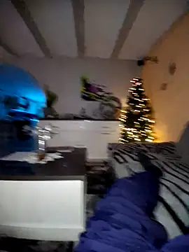 Snapshot of schlonzi81 chatting on 14, 12, 2025 schlonzi81 online show from 14, 12, 2025