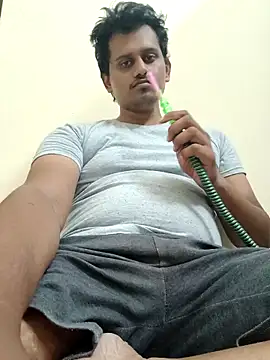 Snapshot of Long_Laster chatting on 9, 5, 2026 Long Laster online show from 9, 5, 2026
