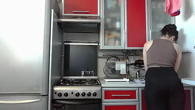 Snapshot of Kashtanka_ chatting on 25, 2, 2025 Kashtanka online show from 25, 2, 2025