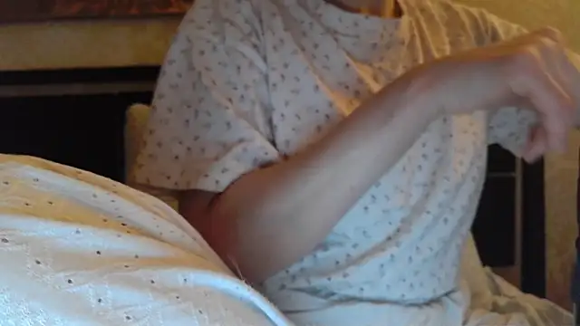 Snapshot of Kashtanka_ chatting on 12, 3, 2025 Kashtanka online show from 12, 3, 2025