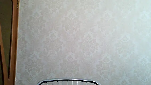 Snapshot of Kashtanka_ chatting on 17, 10, 2025 Kashtanka online show from 17, 10, 2025