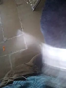 Snapshot of pussybust chatting on 20, 9, 2025 pussybust online show from 20, 9, 2025