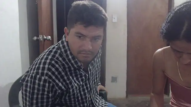 Snapshot of KateAndSimon chatting on 6, 3, 2025 KateAndSimon online show from 6, 3, 2025