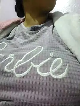 Snapshot of jijijoudia chatting on 7, 12, 2024 jijijoudia online show from 7, 12, 2024