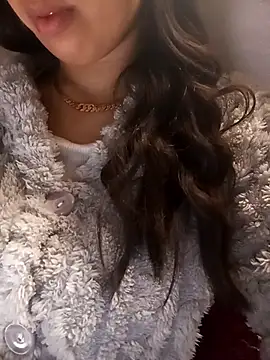 Snapshot of jijijoudia chatting on 8, 3, 2025 jijijoudia online show from 8, 3, 2025