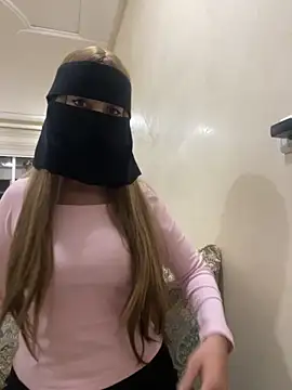 Snapshot of jijijoudia chatting on 12, 11, 2025 jijijoudia online show from 12, 11, 2025