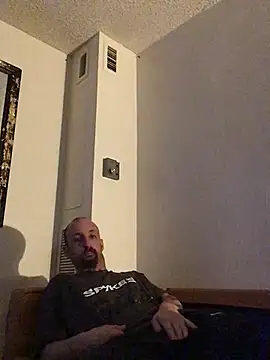 Snapshot of armdy371 chatting on 27, 3, 2026 armdy371 online show from 27, 3, 2026