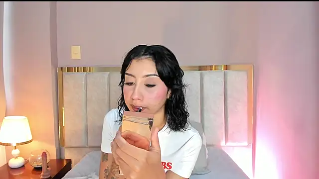 MelissaFoxx online show from 17, 4, 2026