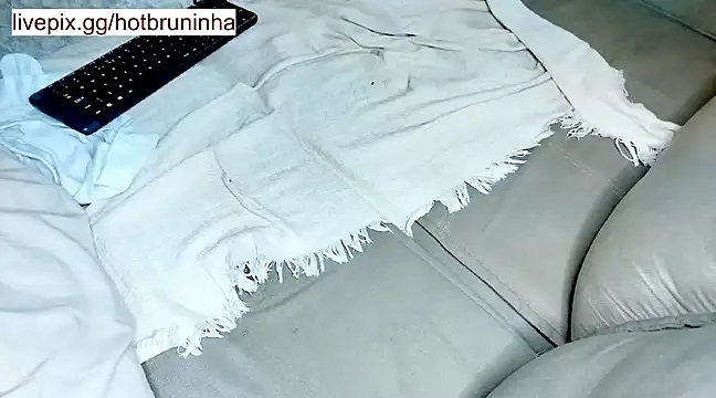 casalcachorrada online show from 8, 2, 2025