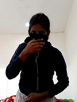 Snapshot of _SonPari_ chatting on 2, 12, 2024 SonPari online show from 2, 12, 2024