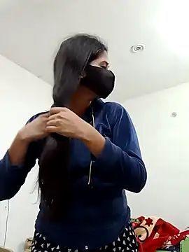 Snapshot of _SonPari_ chatting on 11, 12, 2024 SonPari online show from 11, 12, 2024