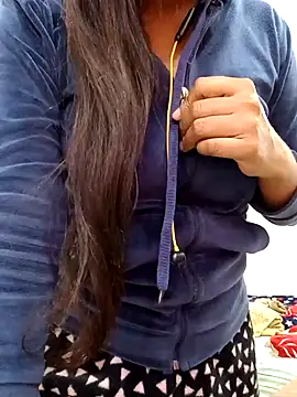 Snapshot of _SonPari_ chatting on 16, 12, 2024 SonPari online show from 16, 12, 2024