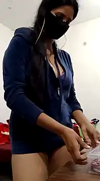 Snapshot of _SonPari_ chatting on 24, 12, 2024 SonPari online show from 24, 12, 2024