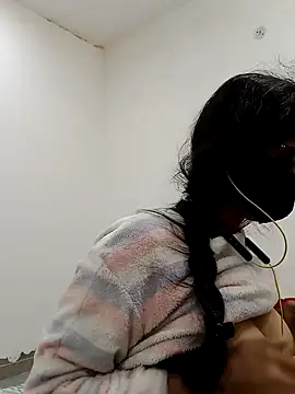 Snapshot of _SonPari_ chatting on 4, 1, 2025 SonPari online show from 4, 1, 2025