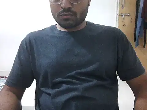 Snapshot of WildDick0007 chatting on 28, 12, 2024 WildDick0007 online show from 28, 12, 2024