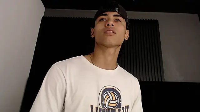 Snapshot of zander_2120 chatting on 29, 1, 2025 zander 2120 online show from 29, 1, 2025