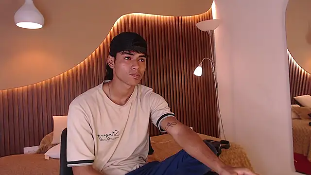 Snapshot of zander_2120 chatting on 25, 2, 2025 zander 2120 online show from 25, 2, 2025