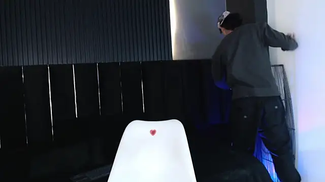 Snapshot of zander_2120 chatting on 1, 3, 2025 zander 2120 online show from 1, 3, 2025