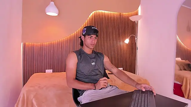 Snapshot of zander_2120 chatting on 7, 3, 2025 zander 2120 online show from 7, 3, 2025