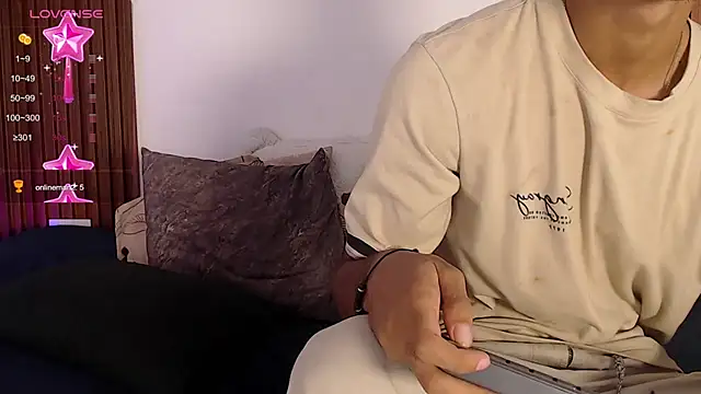 Snapshot of zander_2120 chatting on 14, 3, 2025 zander 2120 online show from 14, 3, 2025