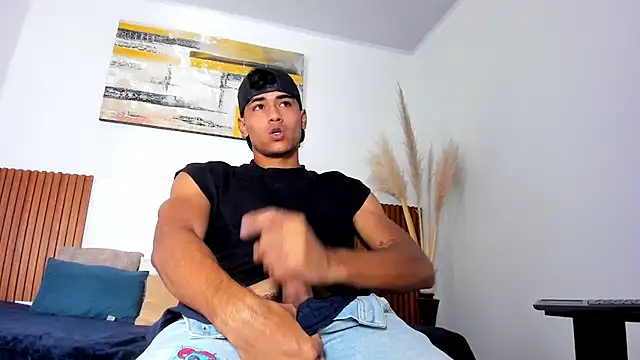 Snapshot of zander_2120 chatting on 5, 11, 2025 zander 2120 online show from 5, 11, 2025