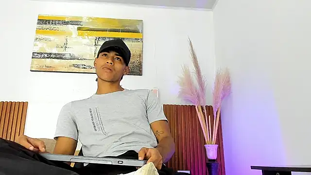 Snapshot of zander_2120 chatting on 9, 11, 2025 zander 2120 online show from 9, 11, 2025