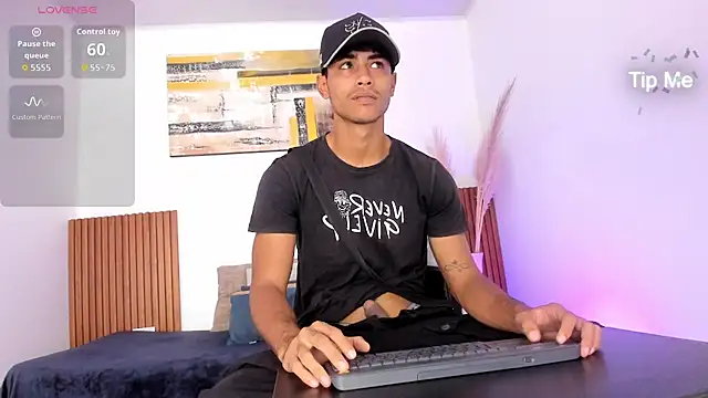 zander 2120 online show from 6, 2, 2026