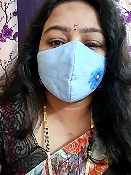 neelu-hoty online show from 6, 1, 2025