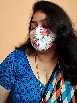 neelu-hoty online show from 30, 1, 2025