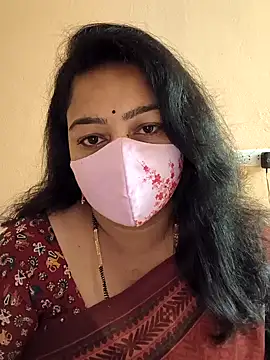 neelu-hoty online show from 8, 2, 2025