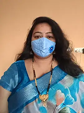 neelu-hoty online show from 4, 3, 2025