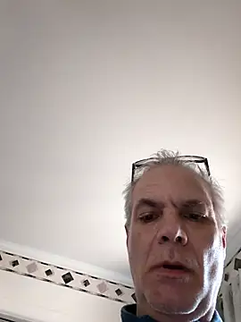 Hand69someguy online show from 8, 4, 2026