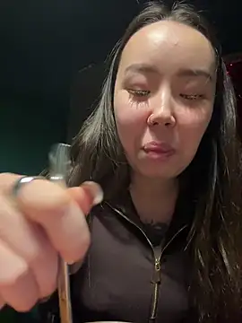 Asian Asami online show from 28, 1, 2025