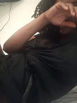 Snapshot of RebecApreta chatting on 24, 11, 2025 RebecApreta online show from 24, 11, 2025