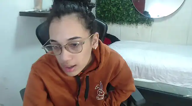 hellen queensex online show from 22, 2, 2025