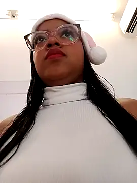 Snapshot of lennacooper chatting on 24, 12, 2024 lennacooper online show from 24, 12, 2024