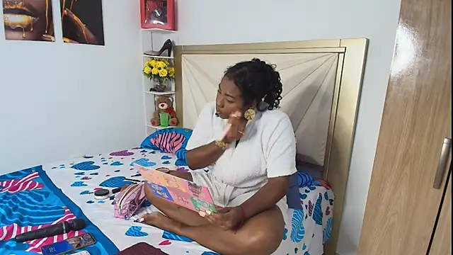 alanavega11 online show from 11, 12, 2024