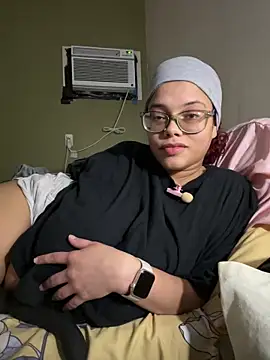 Snapshot of kelsmx chatting on 5, 4, 2026 kelsmx online show from 5, 4, 2026