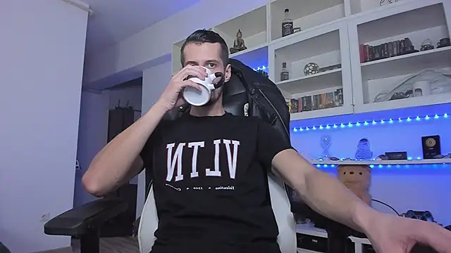 Snapshot of ToddClaytonn chatting on 3, 12, 2024 ToddClaytonn online show from 3, 12, 2024