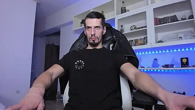 Snapshot of ToddClaytonn chatting on 9, 12, 2024 ToddClaytonn online show from 9, 12, 2024