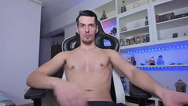 Snapshot of ToddClaytonn chatting on 10, 1, 2025 ToddClaytonn online show from 10, 1, 2025